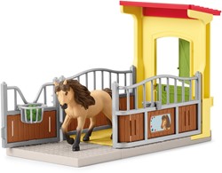 Schleich Farm World Ponystal met IJslanderhengst