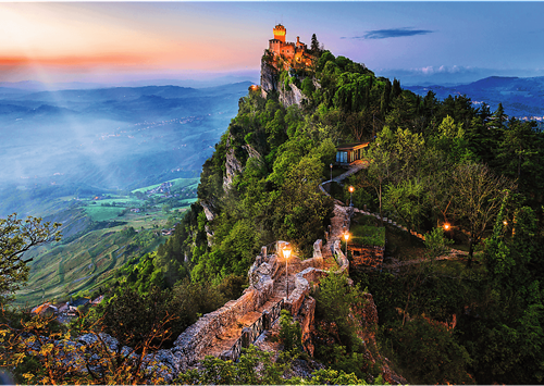Trefl 1000 Premium Plus  - Photo Odyssey: Cesta Tower, San Marino_FSC Mix 70%-2
