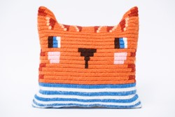 Sozo - Pillow Kit Kat met gestreept shirt