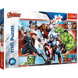 Trefl 300 - The Avengers / Disney Marvel The Avengers