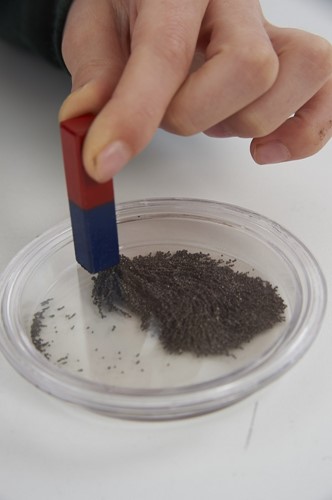 Shaw - Round Iron Filings Bubble-3