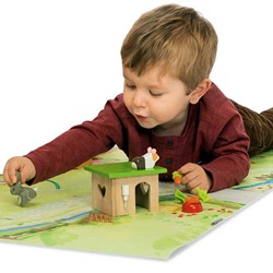 LTV - Bunny & Guinea Pet Animal Set - FSC 100%