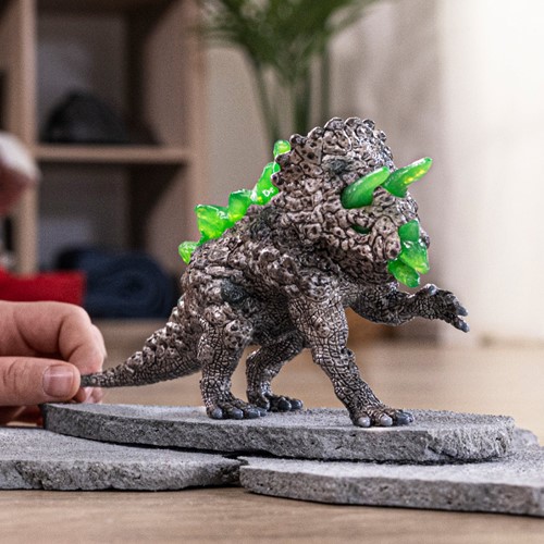 Schleich Eldrador® Creatures Stone Triceratops-2