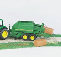Bruder John Deere 690 grote balenpers-2