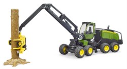 Bruder John Deere Bomenkap 1270 G met boomstam