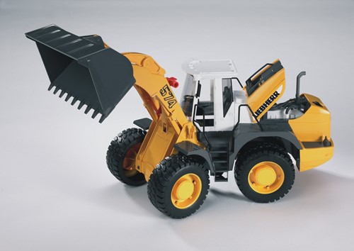 Bruder Liebherr L 574 wiellader-2