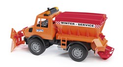 Bruder Mercedes-Benz Unimog Winterdienst met sneeuwploeg