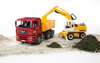 Bruder MAN TGA kiepwagen met Liebherr kraan-3