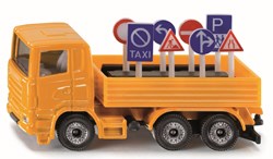 Vrachtwagen met verkeersborden