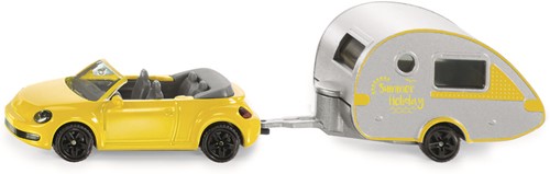VW new beetle met caravan