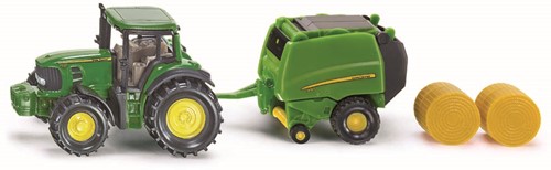 John Deere tractor met balenpers