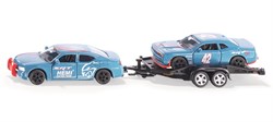 1:55 Dodge Charger met Dodge Challenger SRT Racing