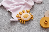 Tickit Silisoft Krab Bijtspeelgoed (Neutrale Kleuren)-3