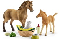 Schleich Horse Club Horse Club Sarahs zorg voor jonge dieren