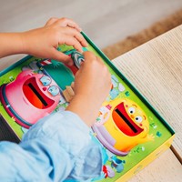Adventerra Games - Hungry Bins - Learn to Recycle-3