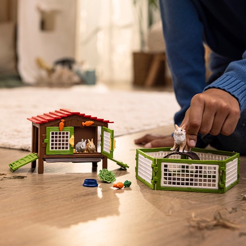 Schleich Farm World Rabbit Hutch-2