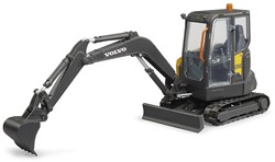 Bruder Volvo Graafmachine ECR40