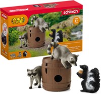 Schleich Wild Life Hunt for the nut-2