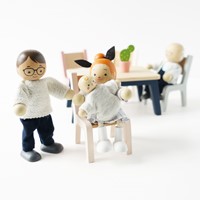 LTV - Dolls House Family - FSC 100%-2