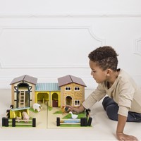 LTV - Wooden Farmyard Stables - FSC 100%-3