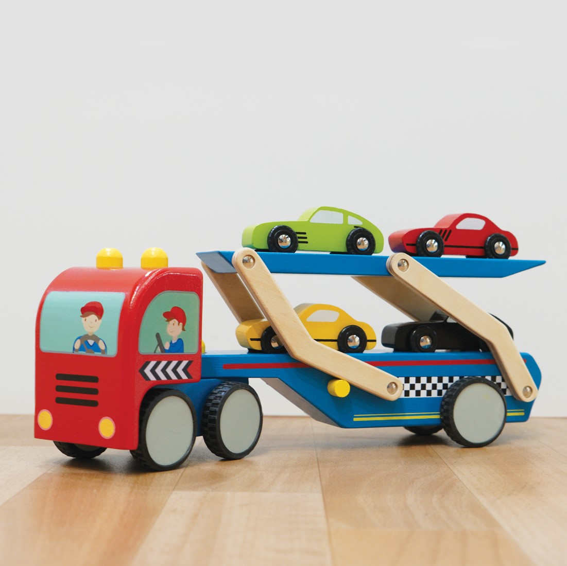 LTV - Car Transporter & Race Cars OKU